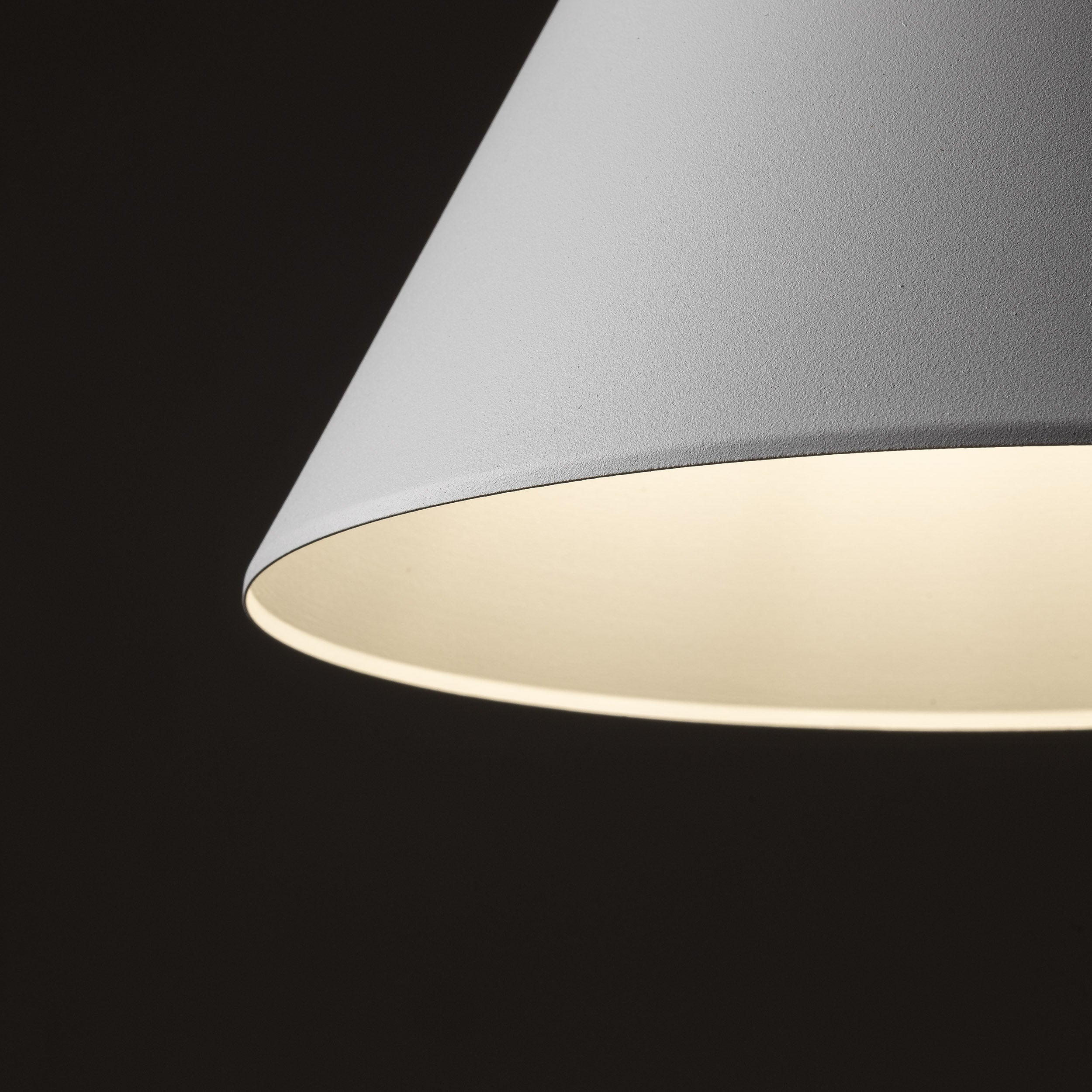 CONO Steel Cone Pendant Light M for Kitchen Island & Dining Table