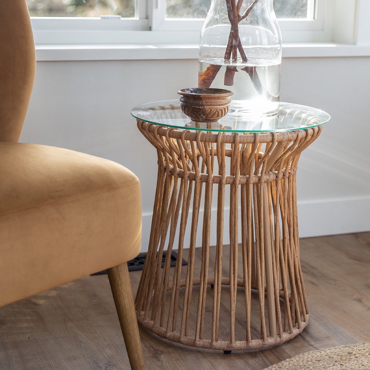 California Capri Accent Table
