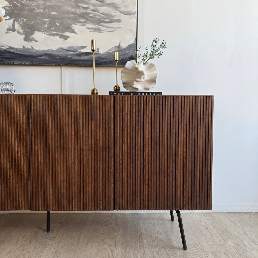 VEIL Sideboard  4 Doors